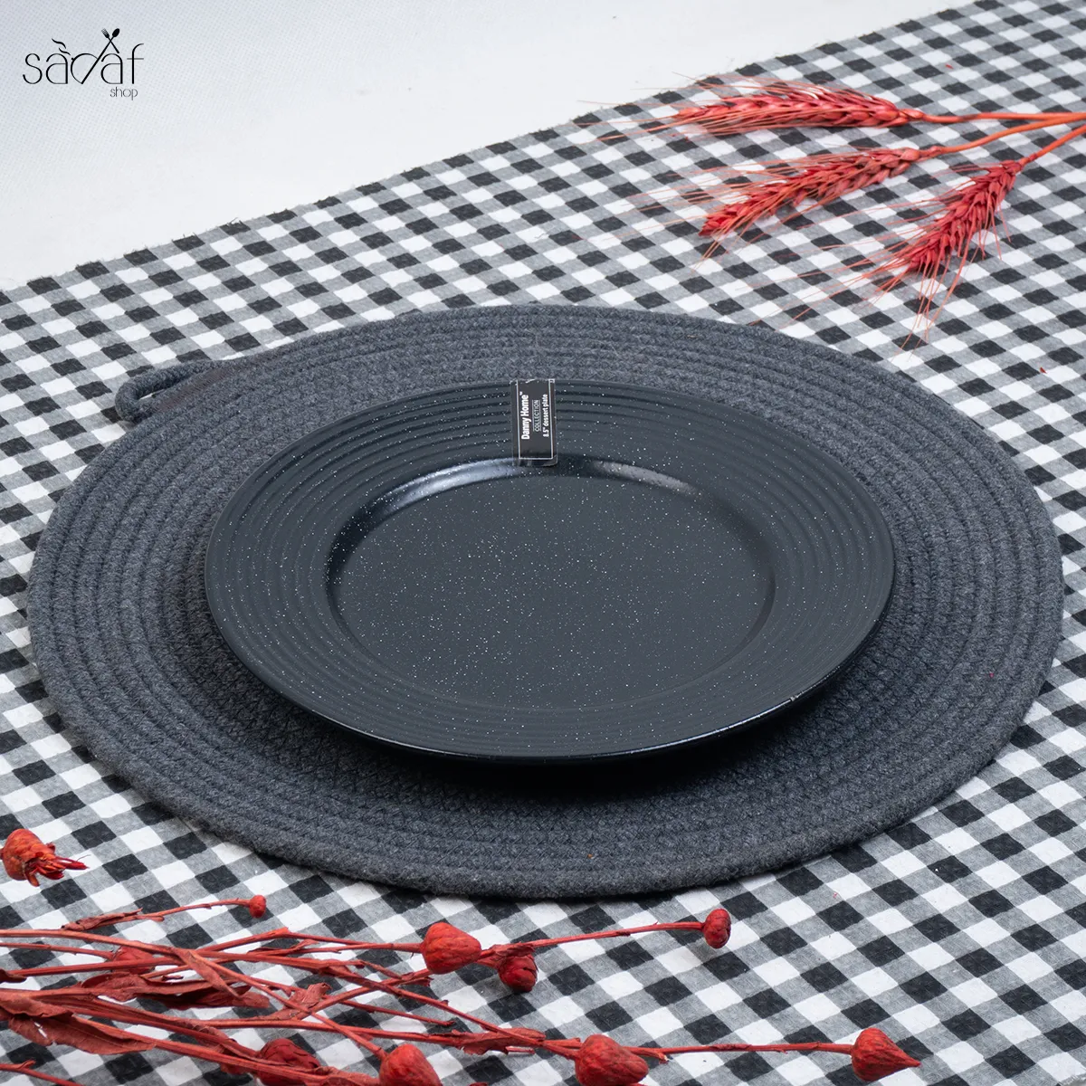پیشدستی دنی هوم مدل مشکی حاشیه دار